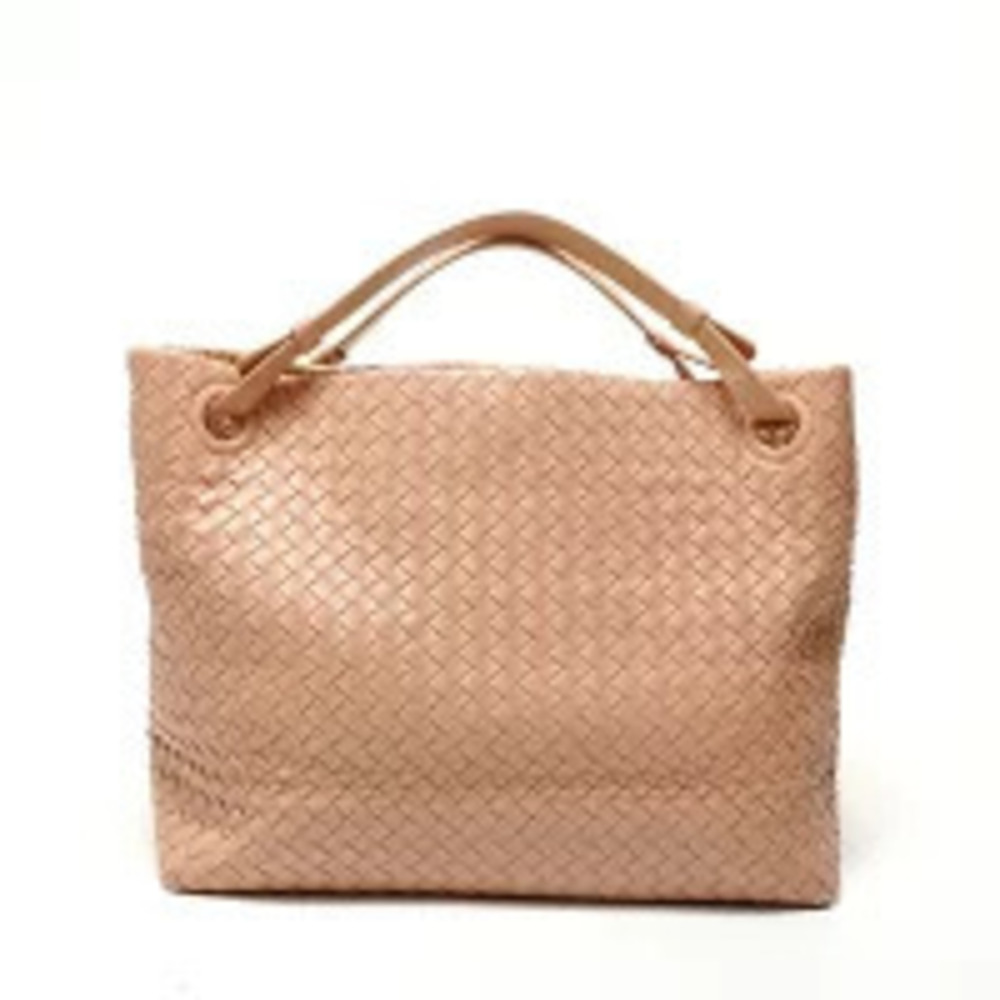 Bottega Veneta Intrecciato Leather Handbag Beige Cream